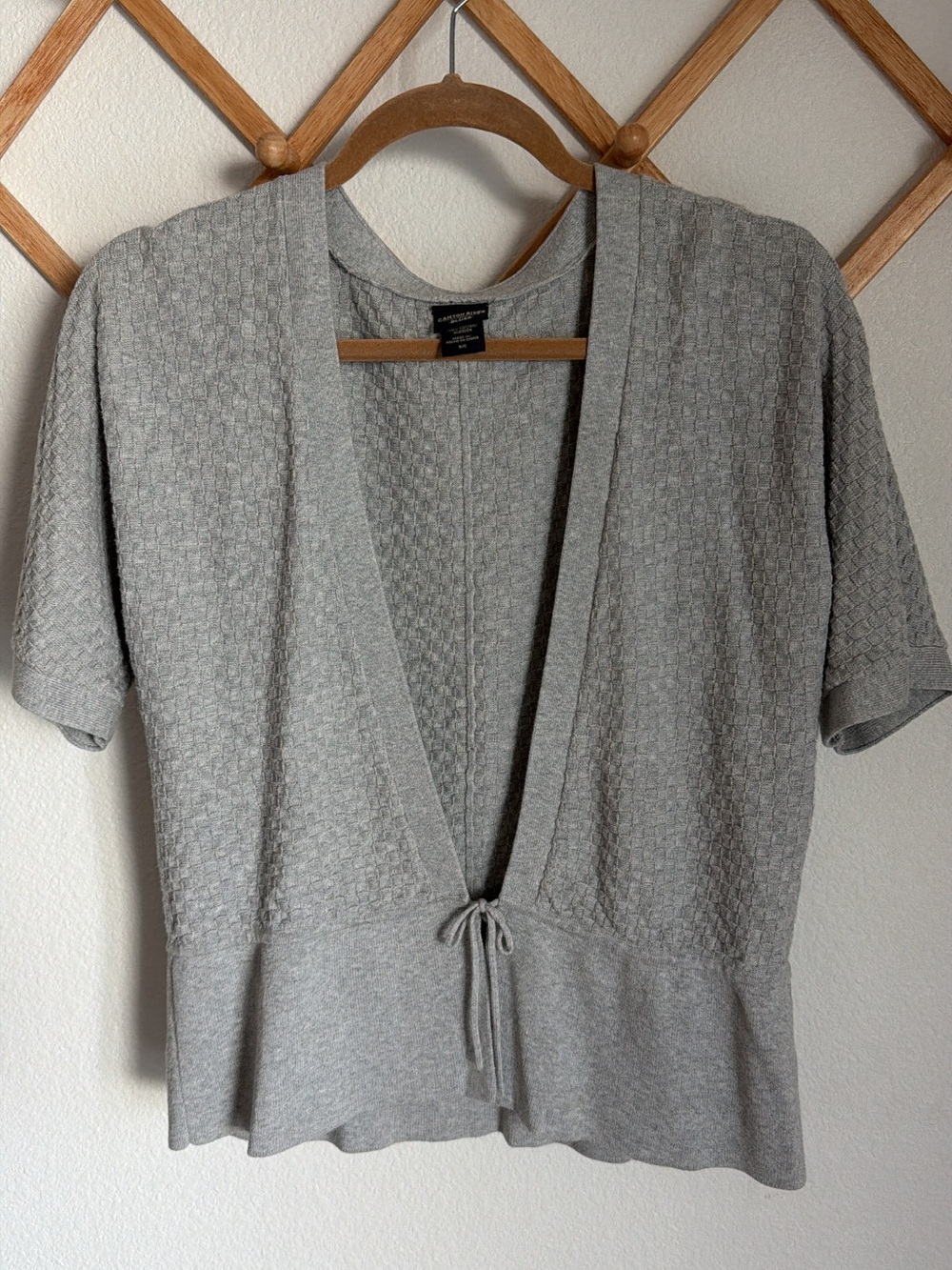 Canyon River Blues Gray Knit Short-Sleeve Front Tie Cardigan - Size Small
